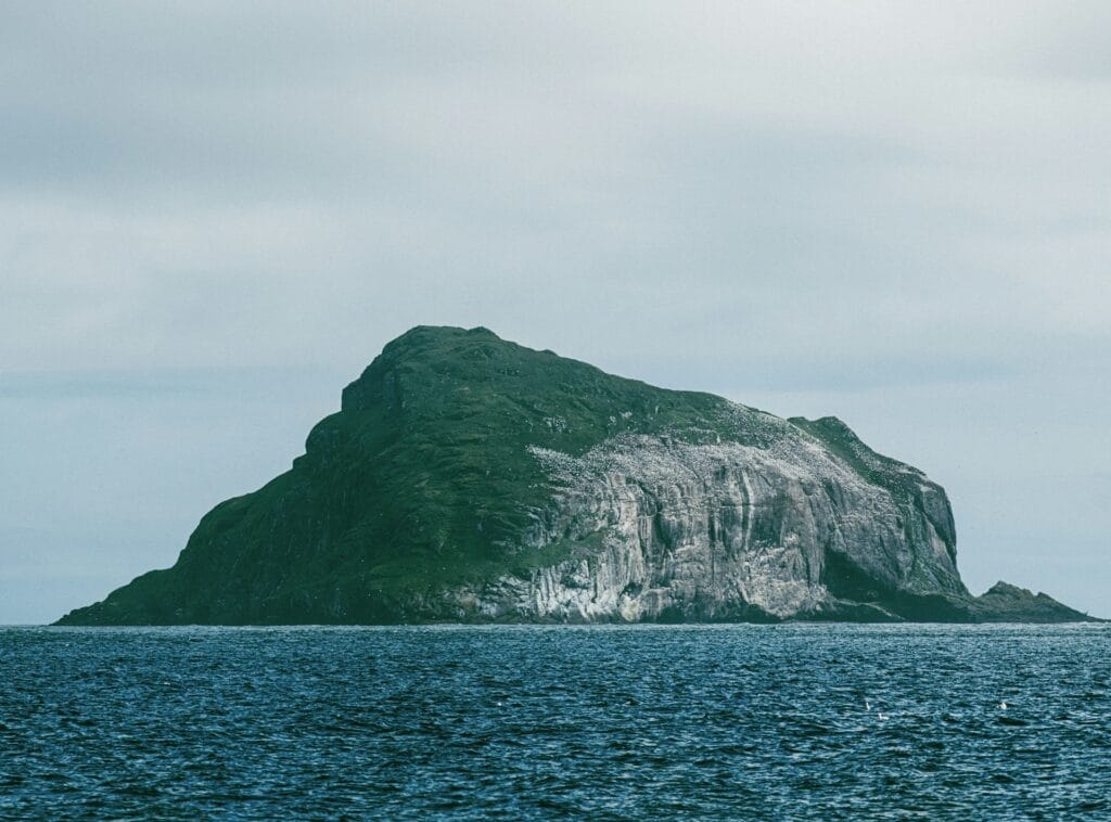 an island in the middle of the ocean