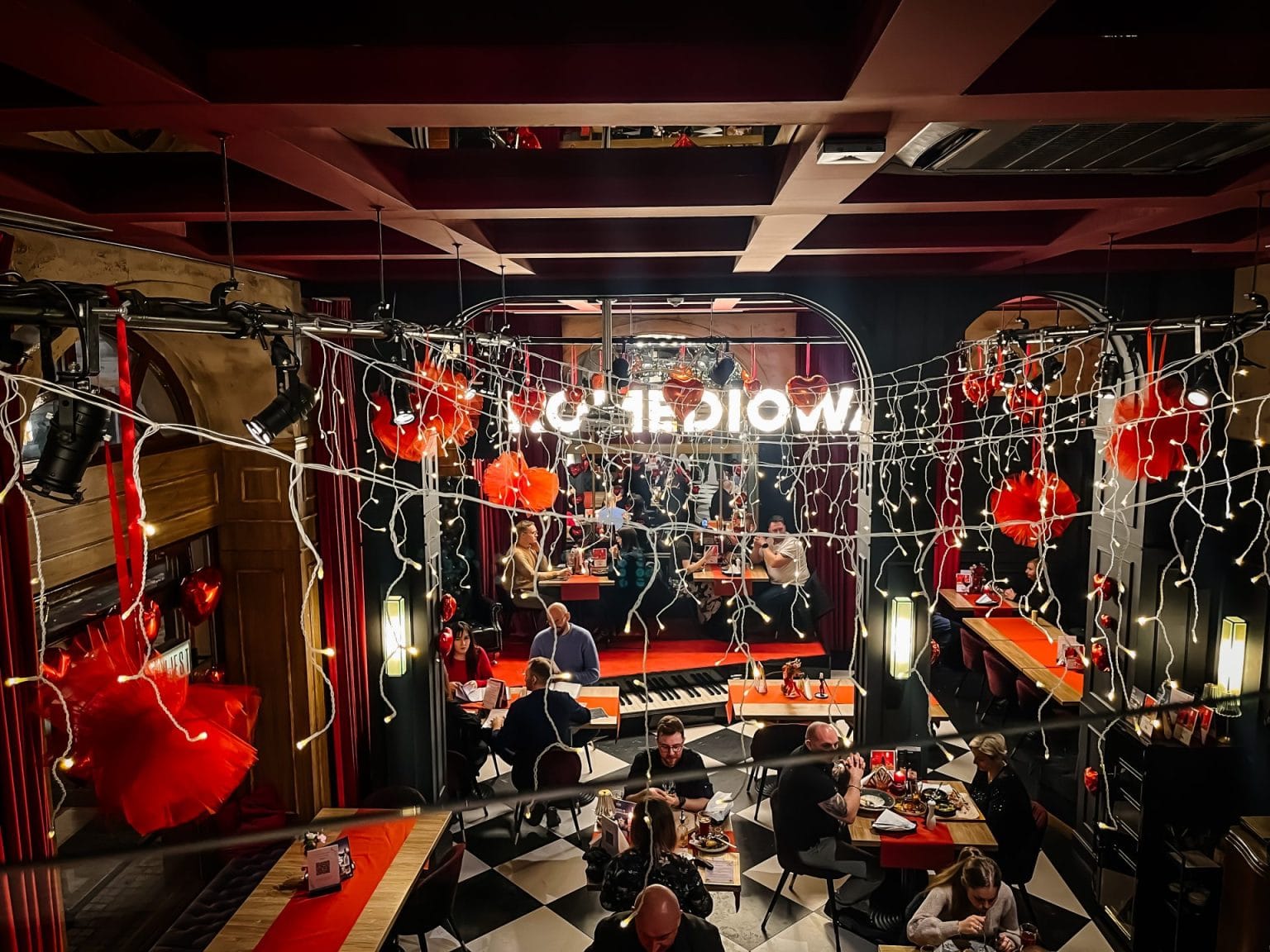 Restauracja Komediowa | waywithus.com