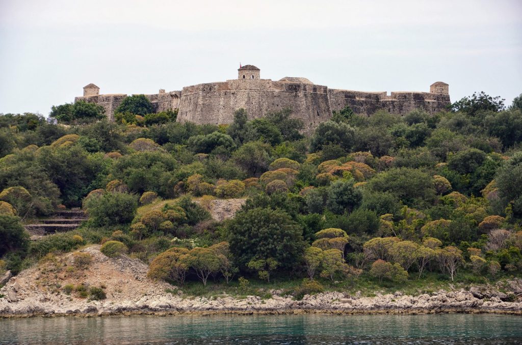 Himarë castle