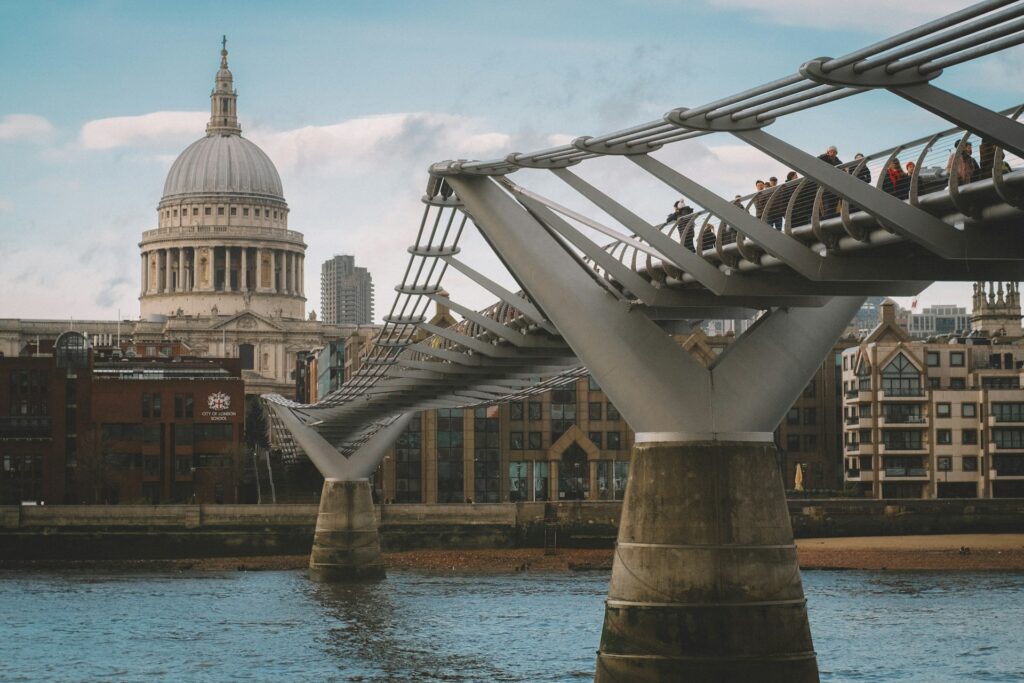 Millenium Bridge