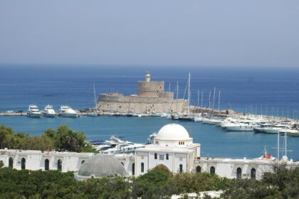 Port Mandraki, Rodos