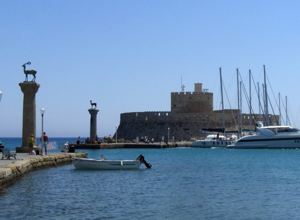 Port Mandraki, Rodos