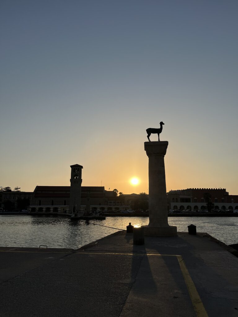 Kolos Rodyjski, Rodos