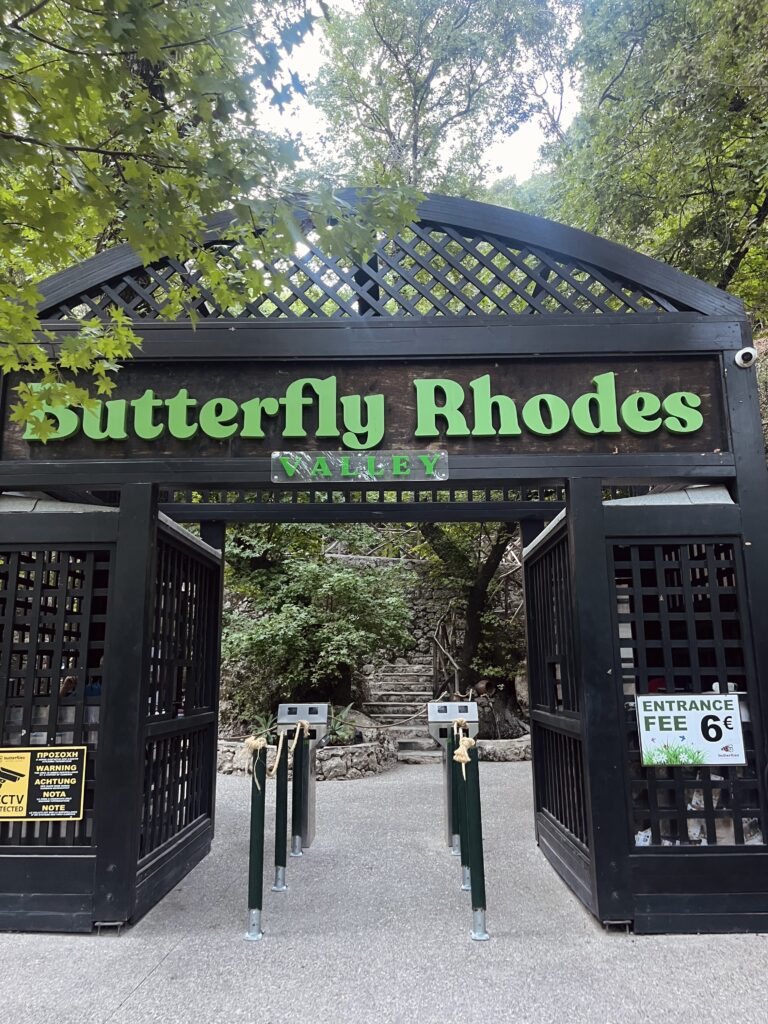 Dolina Motyli, Rodos