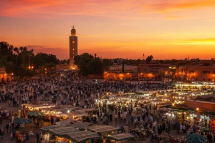 plac Jemaa el-Fnaa AI